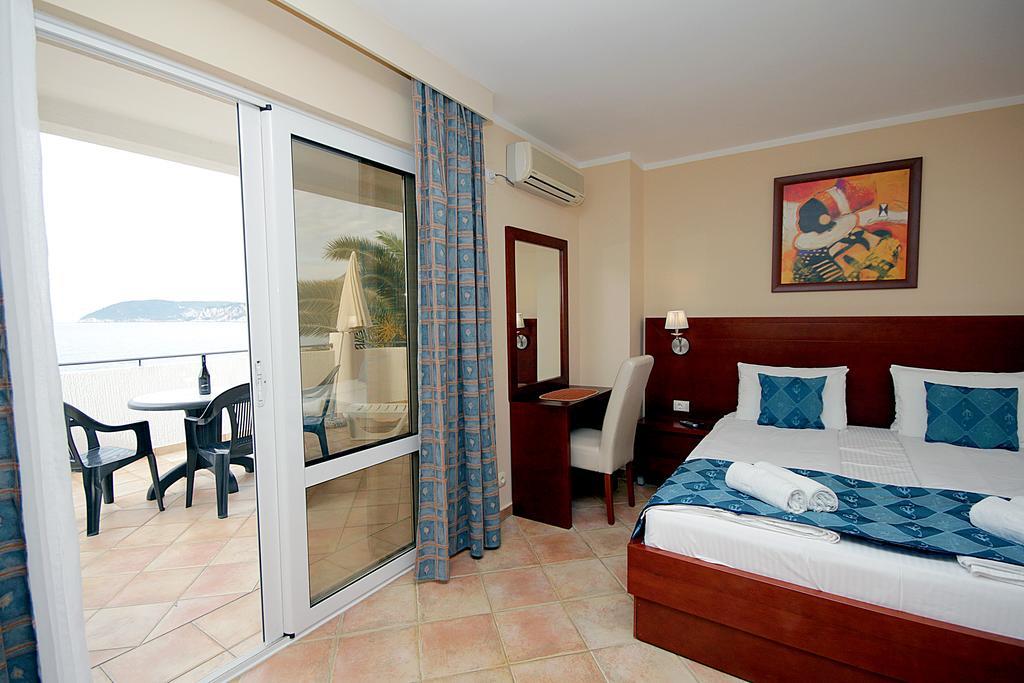 Apartments Villa Mare Mar Sutomore Exterior photo